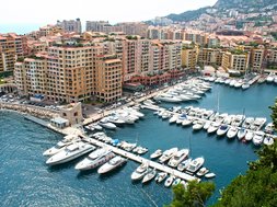 Der Yachthafen von Nizza
