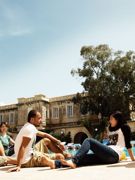 Englisch Sprachkurs bei gutem Wetter geht vor allem auf Malta. Lerne dort typische englische Redewendungen.
