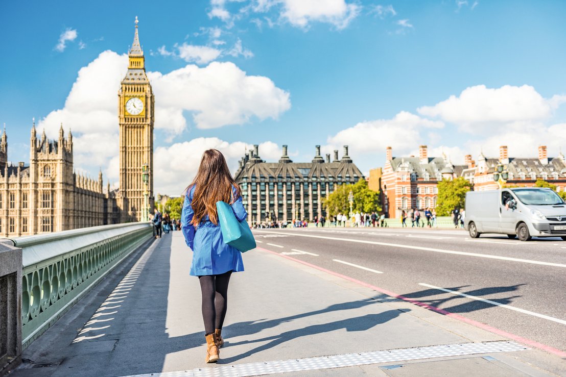 In England kannst du besten britisches Englisch lernen. Überzeuge direkt zum Start mit den hier gelernten englischen Idiomen.