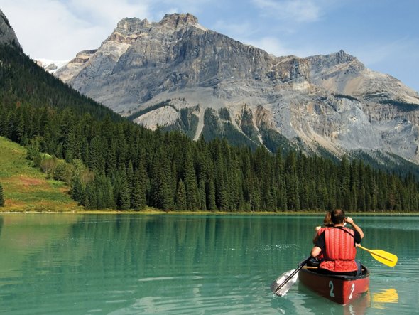Kanada gehört auch zu den beliebtesten Reisezielen für Englischkurse im Ausland. Hier siehst du die Natur in Kanada, die du in deiner Freizeit erleben kannst.