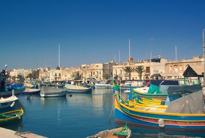 Zu sehen ist Valetta, die Hauptstadt von Malta. Dort gibt es einiges zu sehen.